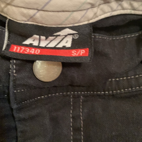 AVIA SHORTS - Picture 2 of 3